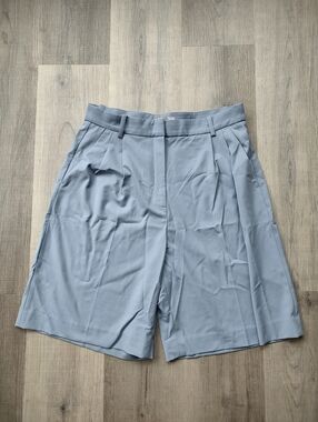 H&M dress shorts
